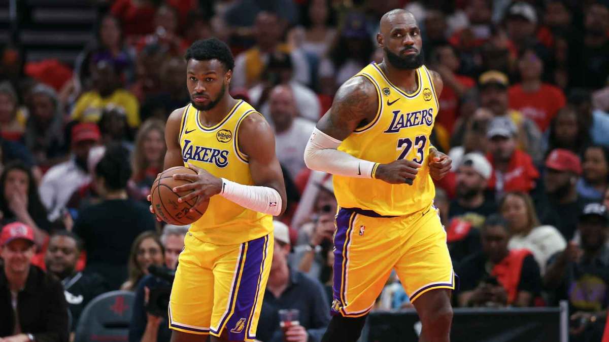 米兰官网_米兰官网_观赛氛围通道：ESPN记者：湖人队内部人士暗示詹姆斯父子可能一起转投新球队（封面配图）